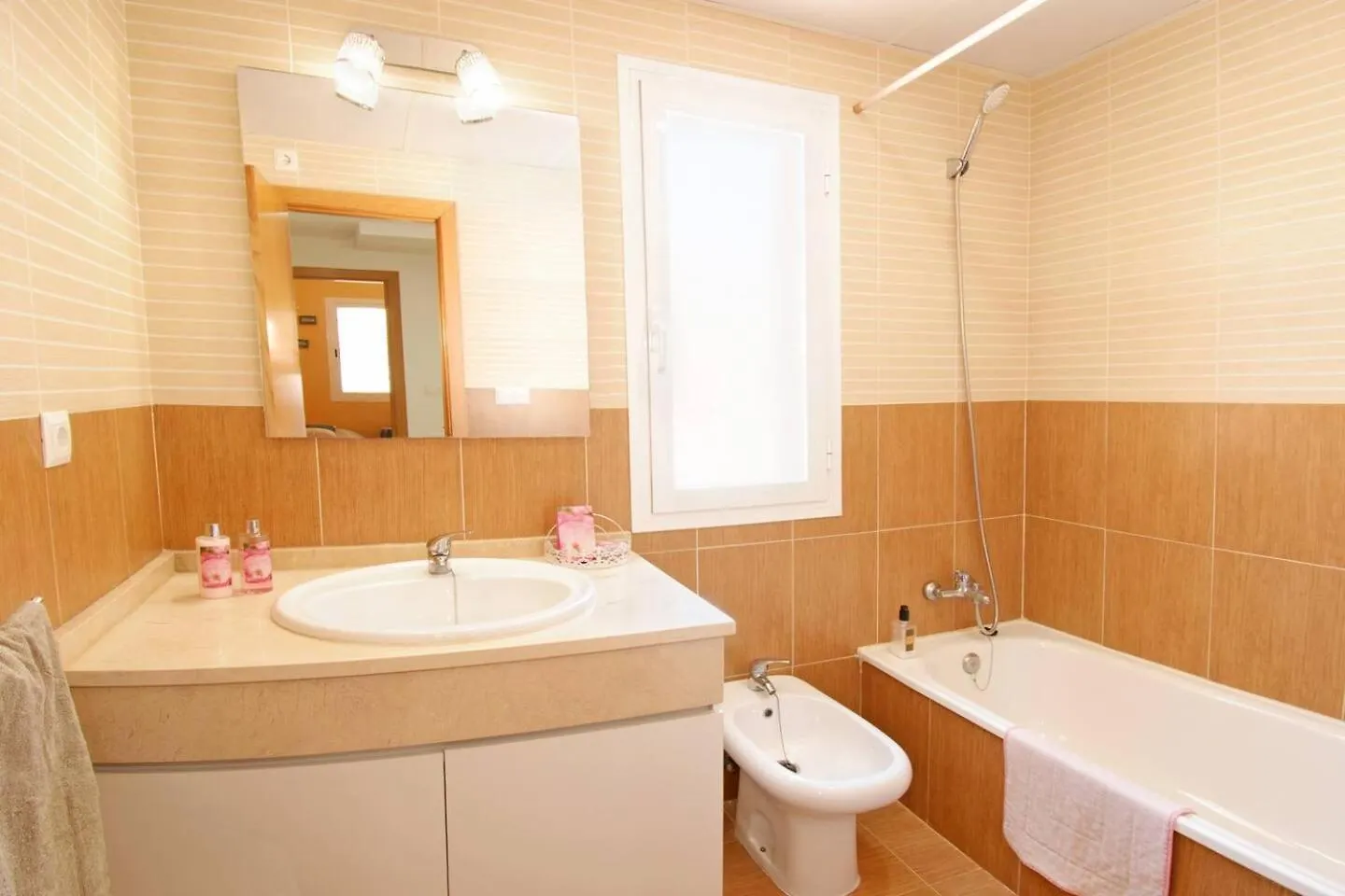 Hébergement de vacances Villa La Biznaguita à Benajarafe